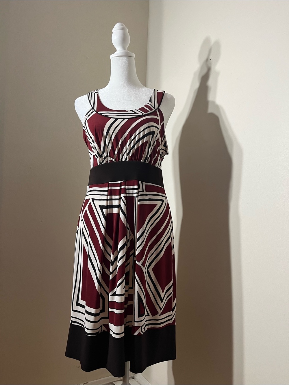Banana Republic Sleeveless Geometric Print Midi Dress in Burgundy and Brown